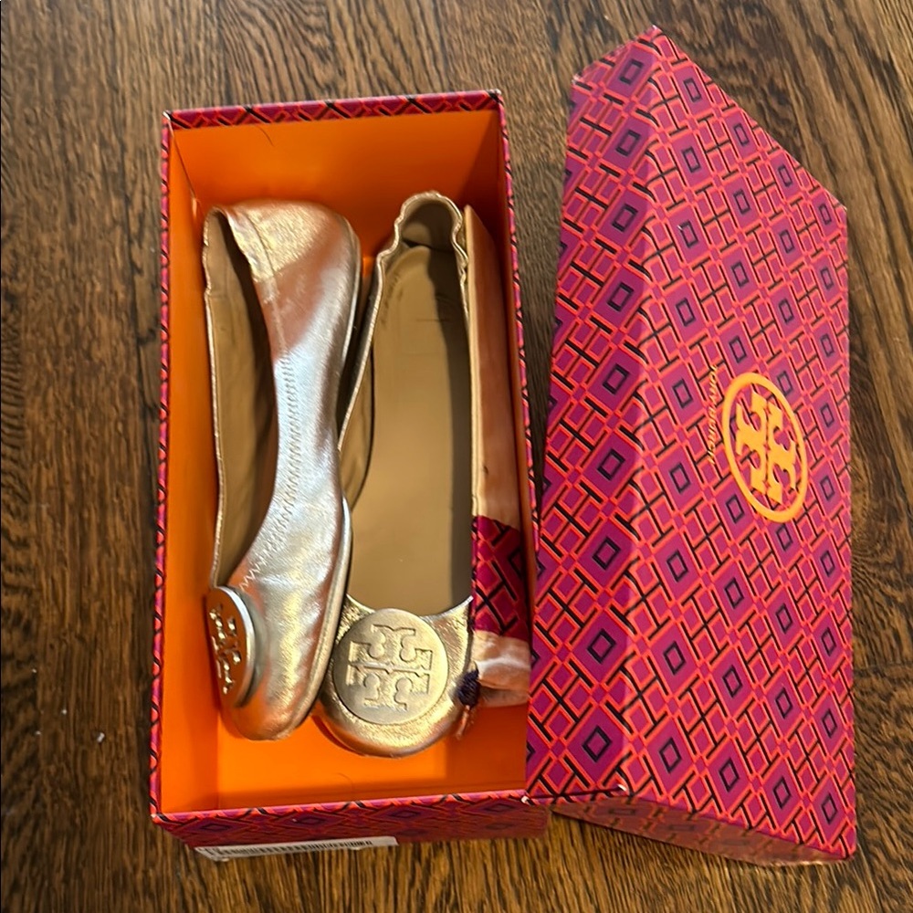 Tory Burch Silver Ballet Flats
